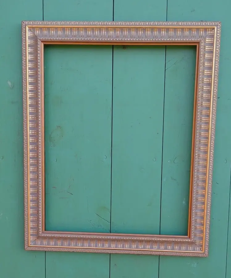 Gold Ornate Concave Frame 1