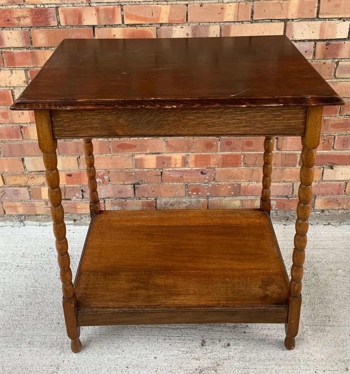 Knob Turned English Stand Table 1