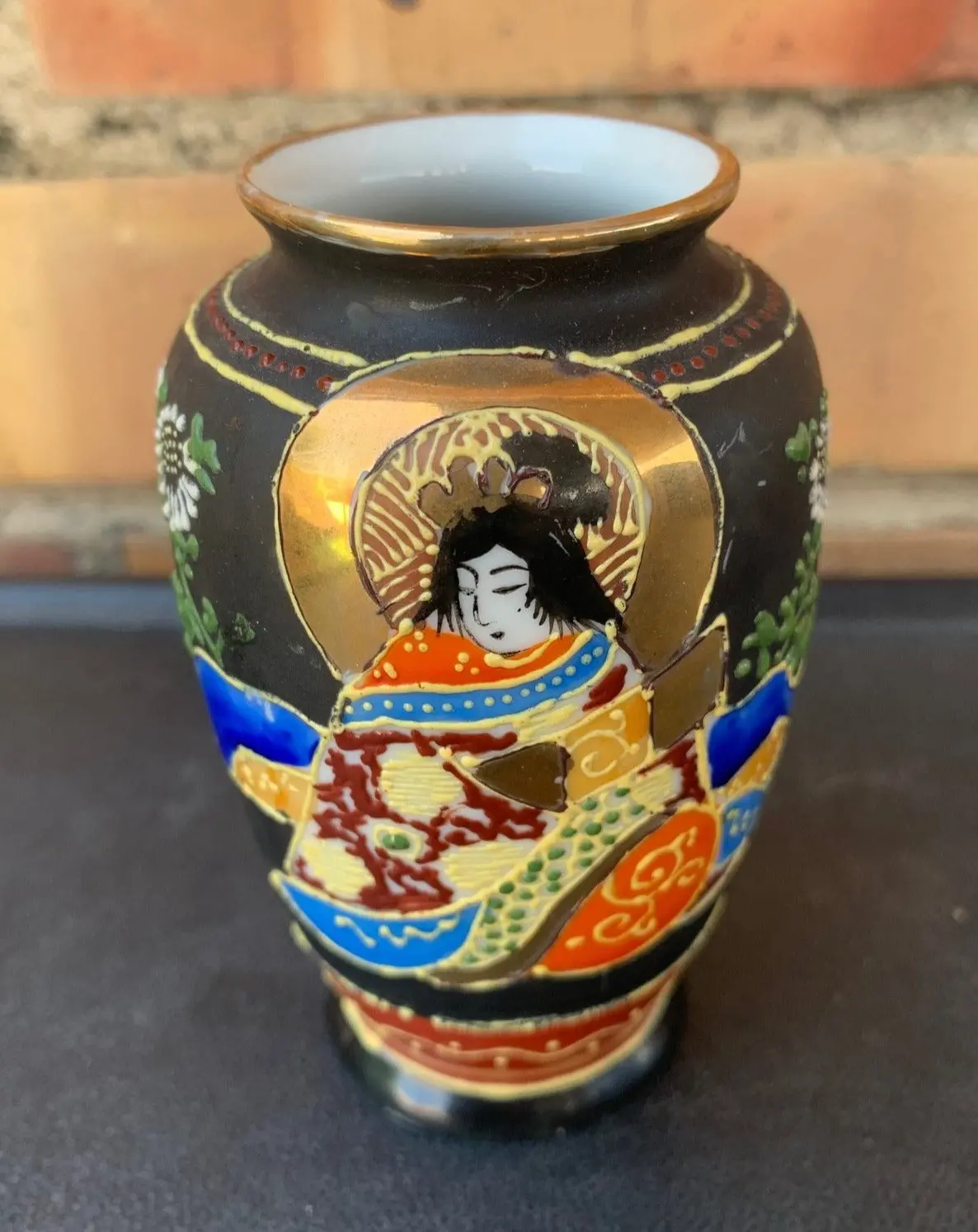 Tiny Satsuma Japanese Vase 1