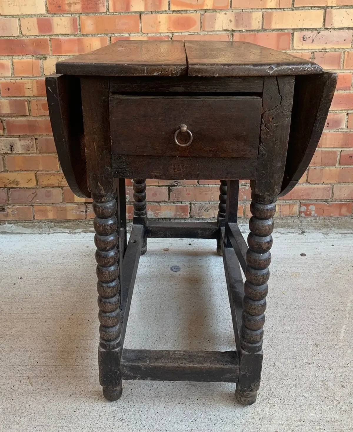 Drop Leaf Pegged 19Th Century Table 1
