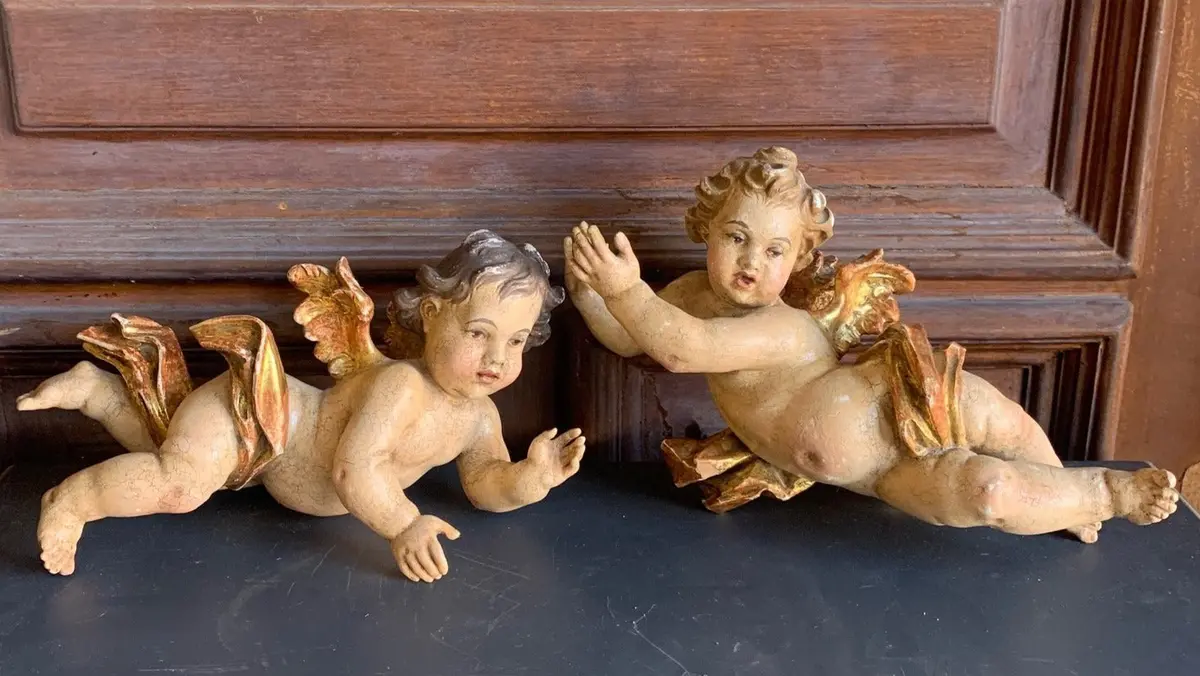 Pair Of Italian Antique Hand Carved Gesso Over Wood Cherubs 1