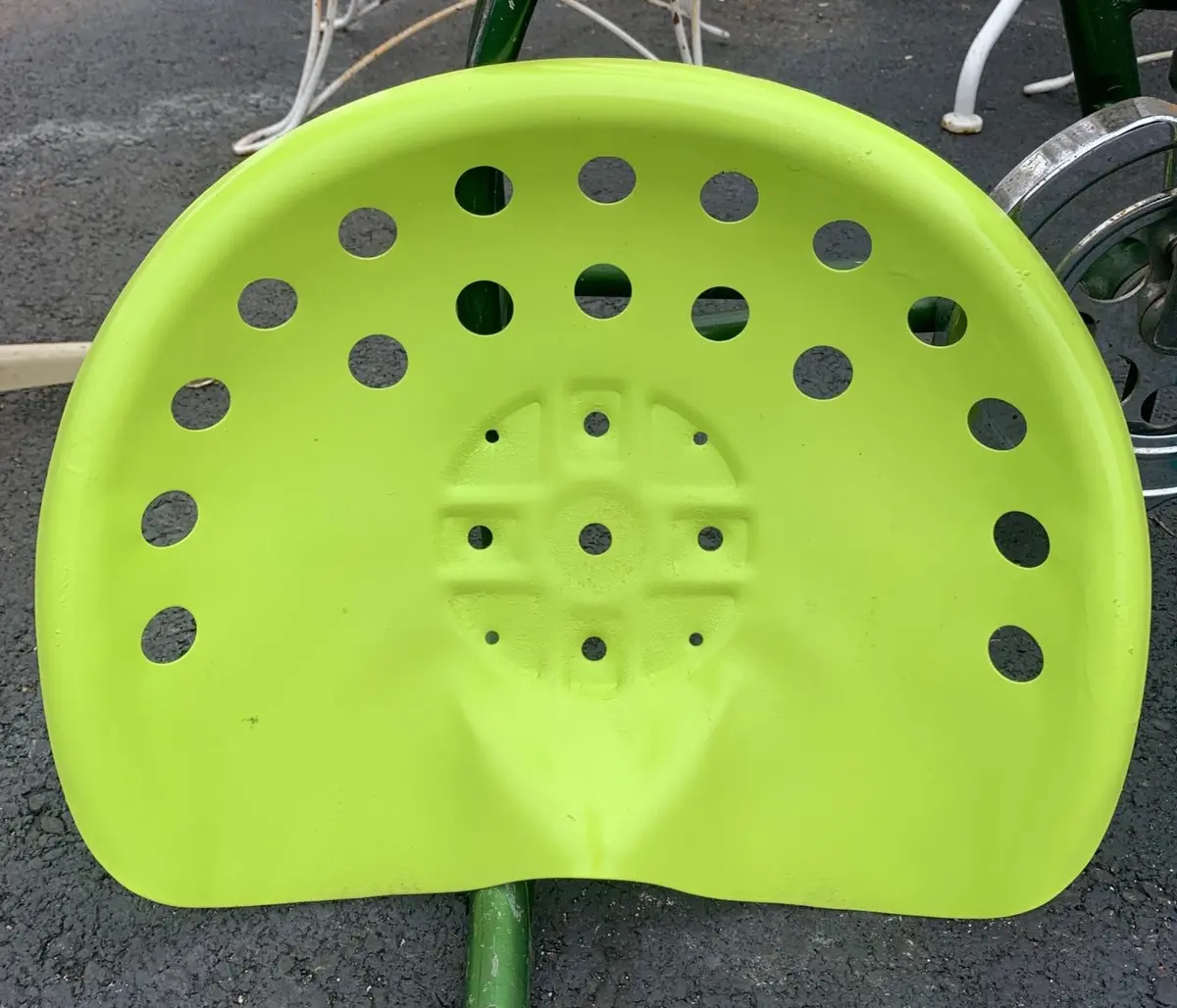 Green Tractor Seat 1