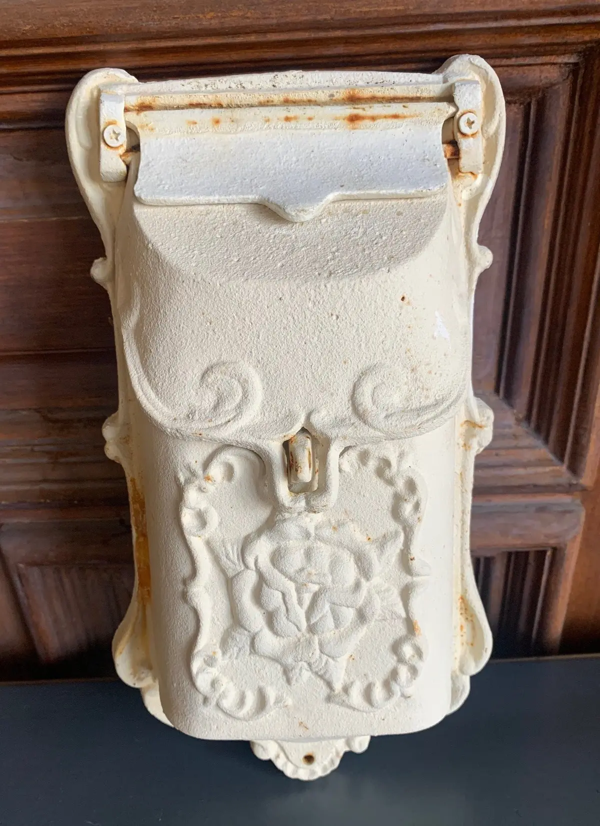 White Iron Mail Box 1