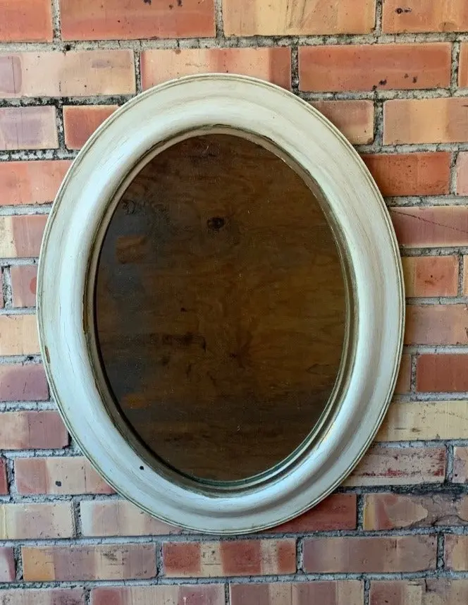 Small Oval Mirror In Painted Wood Frame 1