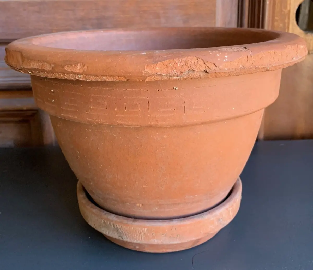 Terra Cotta 11" Planter With Saucer 1