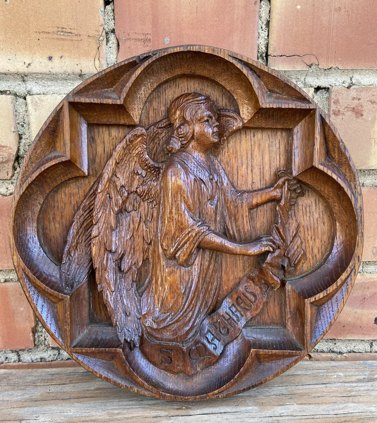 Oak Carved Round Angel Plaque 1