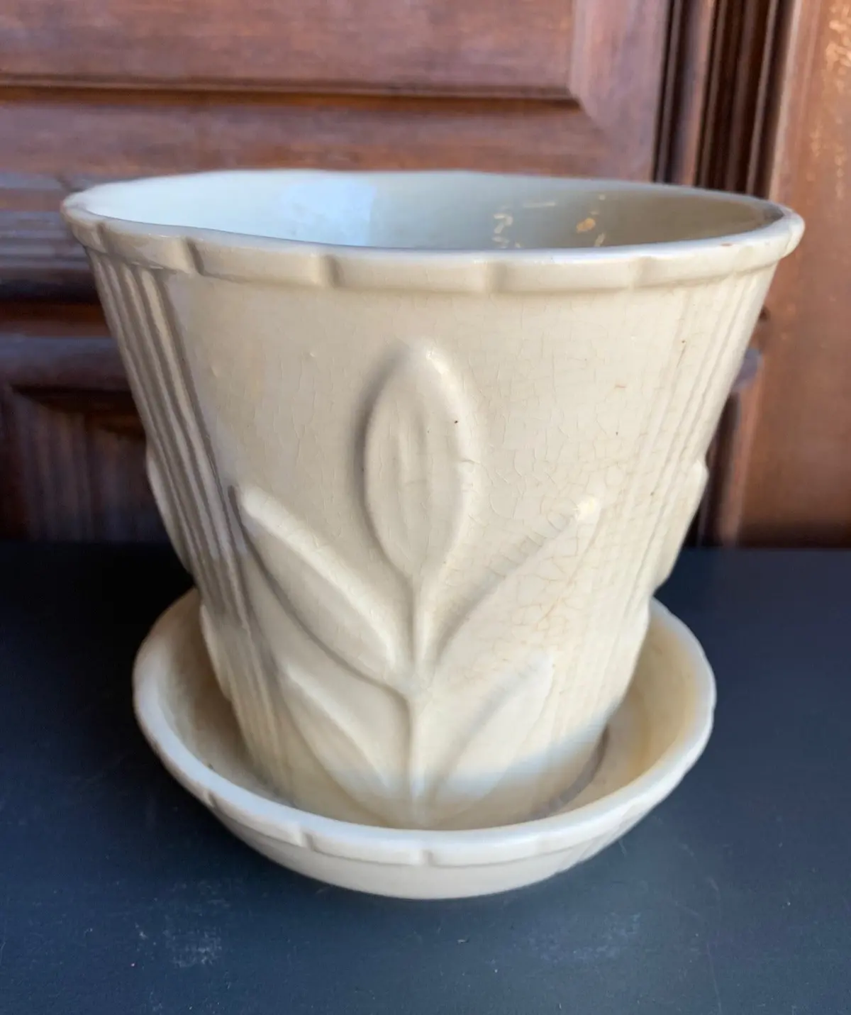 Glazed Usa Pottery Leaf Planter As Found 1