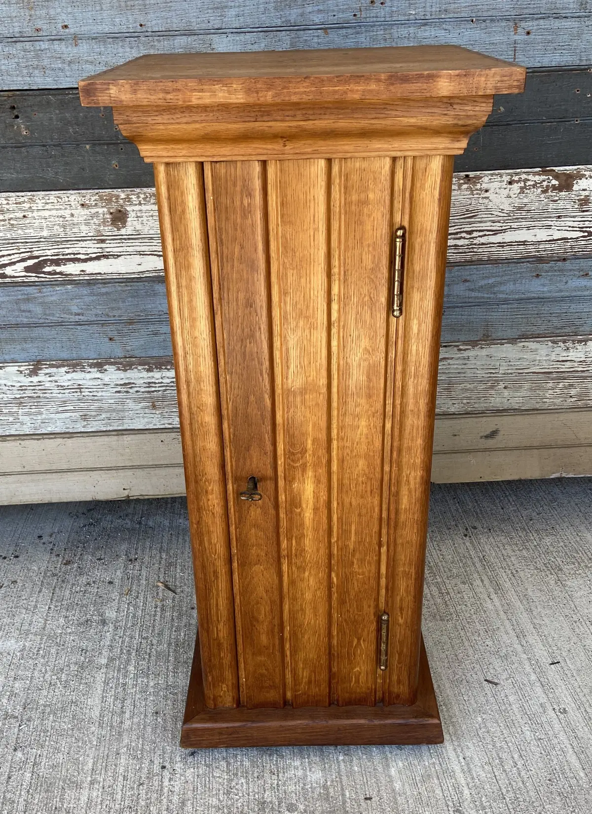 Offering Box Pedestal 1