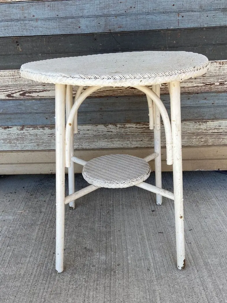 Lloyd Loom Table 1