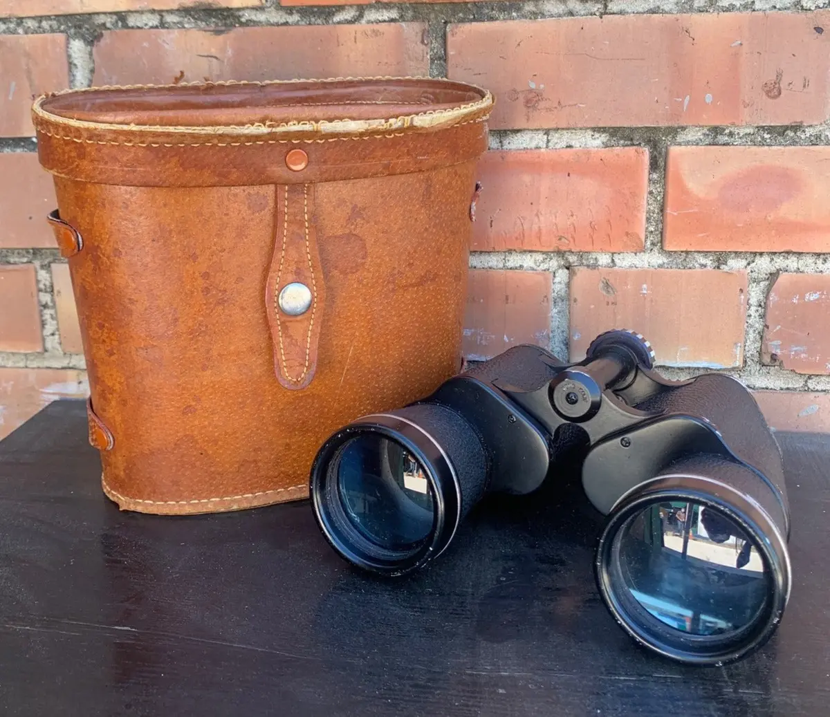 Gold Crest Binoculars 1