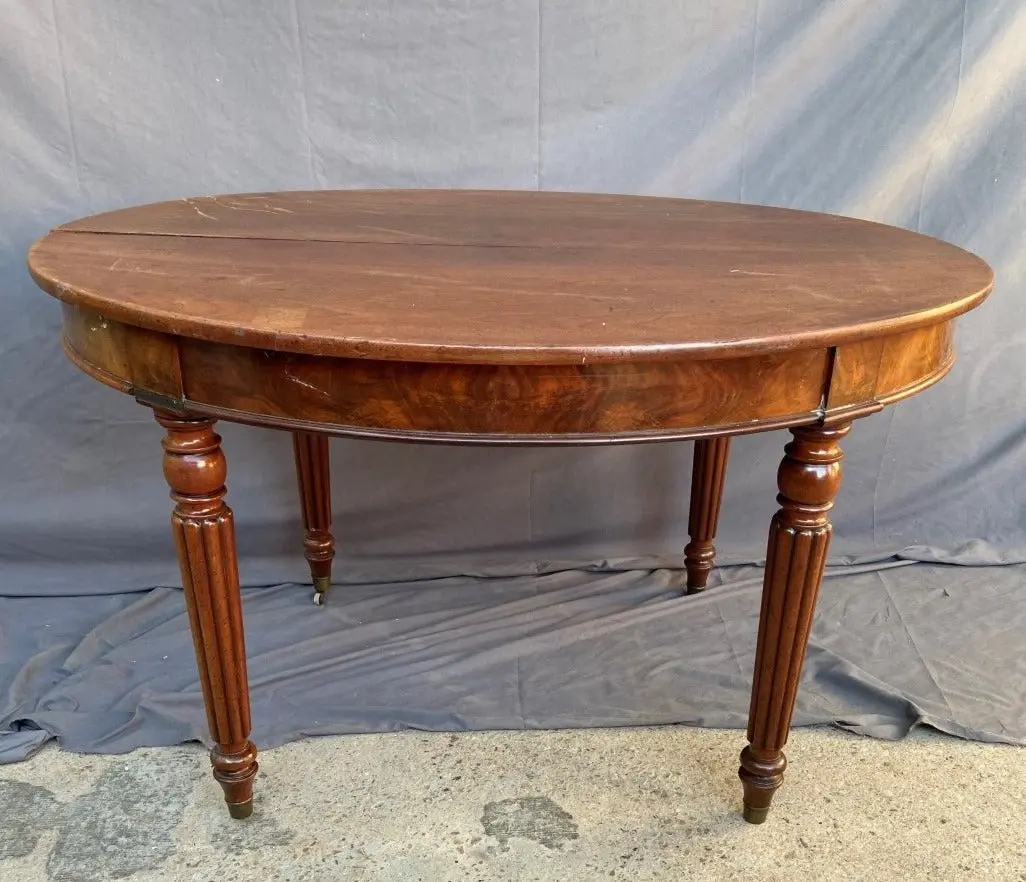 Reeded Leg Louis Philipe Table 1