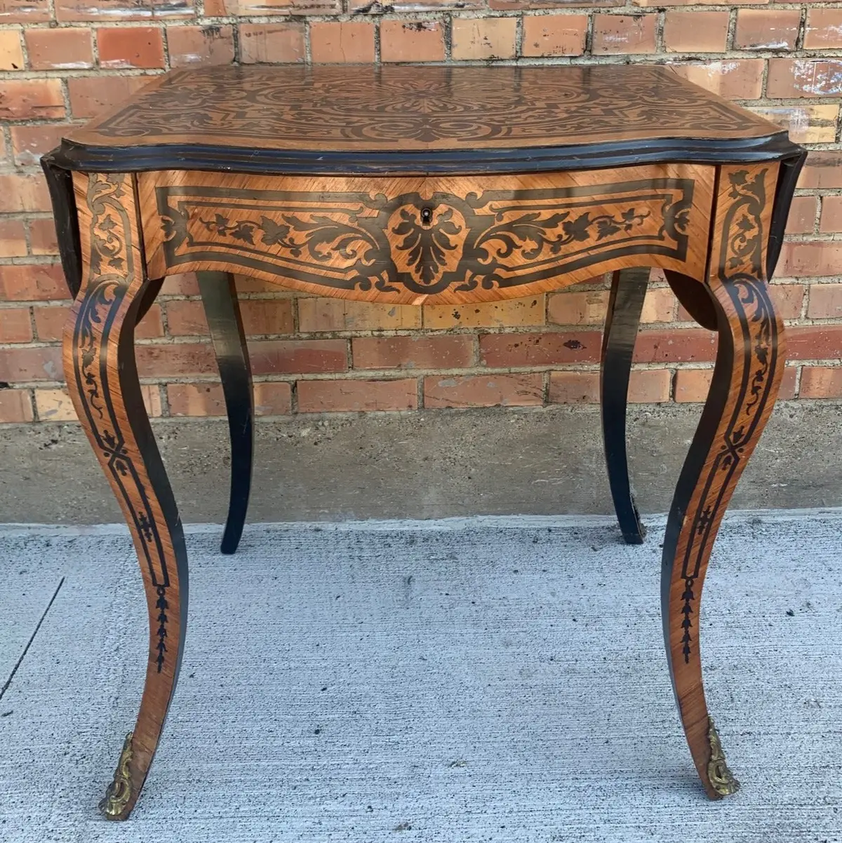 French Inlaid Drop Leaf Table With Ormulu 1