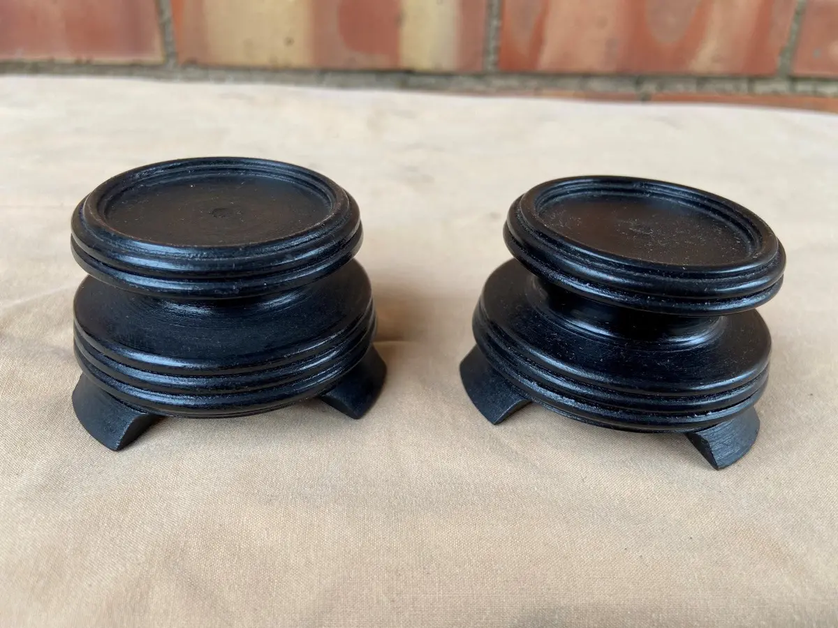 Pair Of Tiny Round Pedestal Stands 1