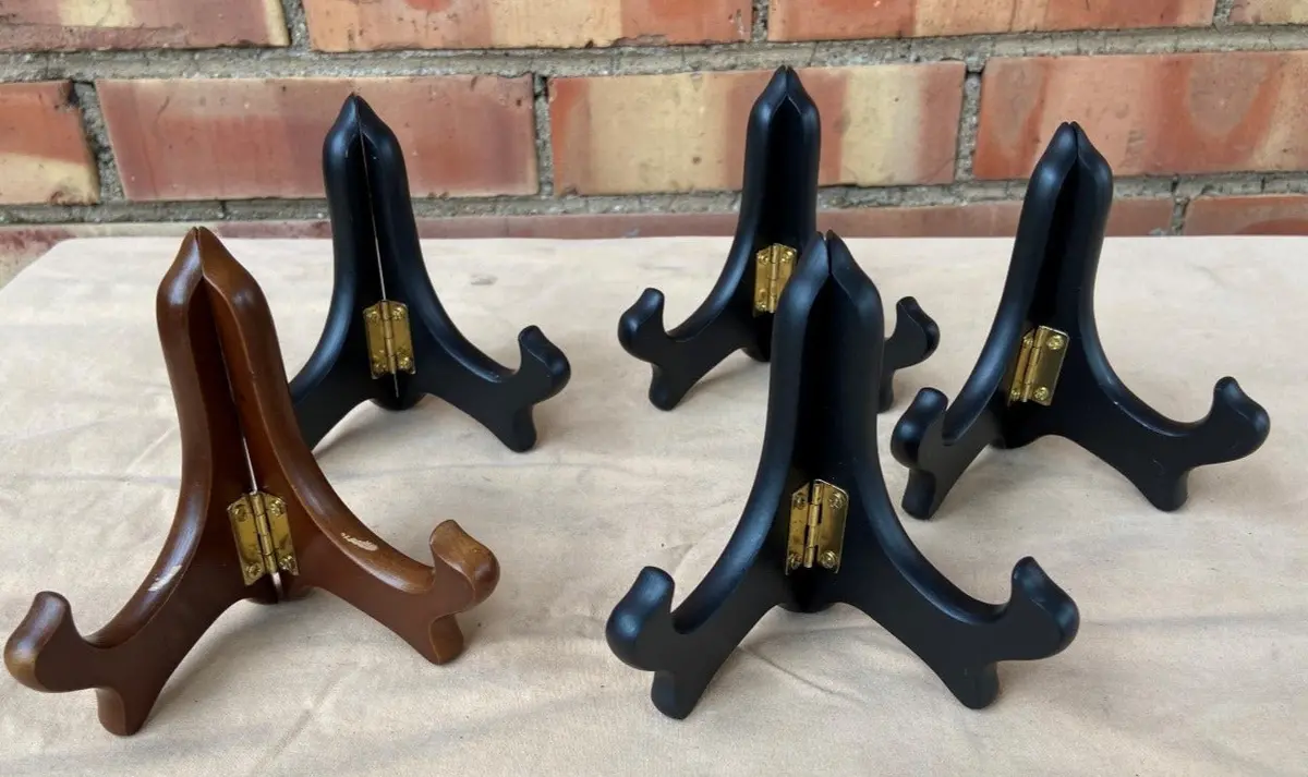 Set Of 5 Tiny Plate Stands 1
