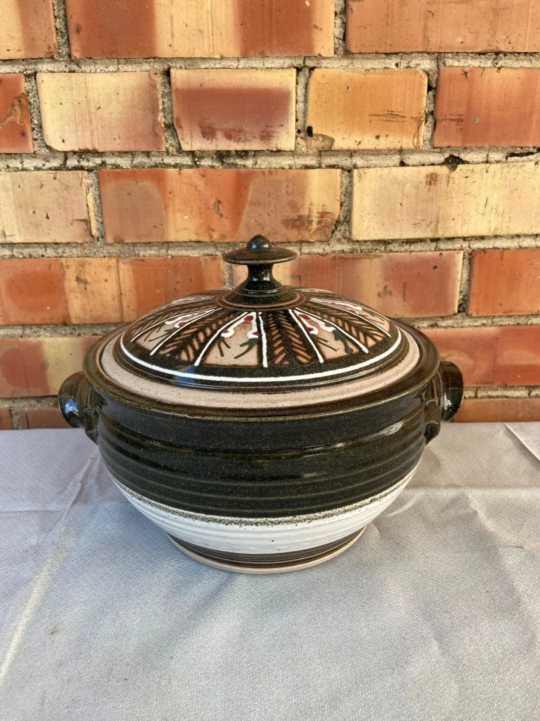 Hand Thrown Pottery Bowl With Lid 1