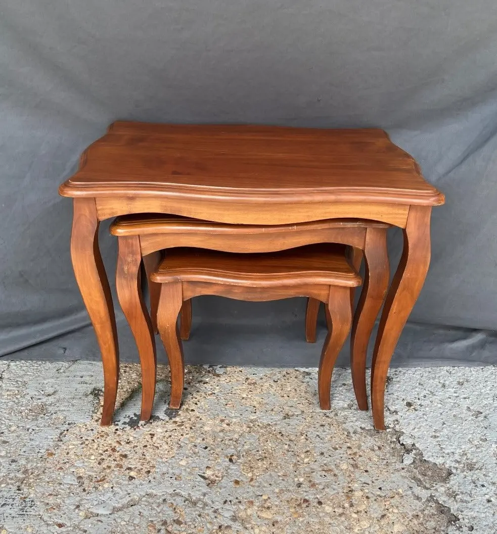 Set Of 3 Louis Xv Alder Nesting Tables 1
