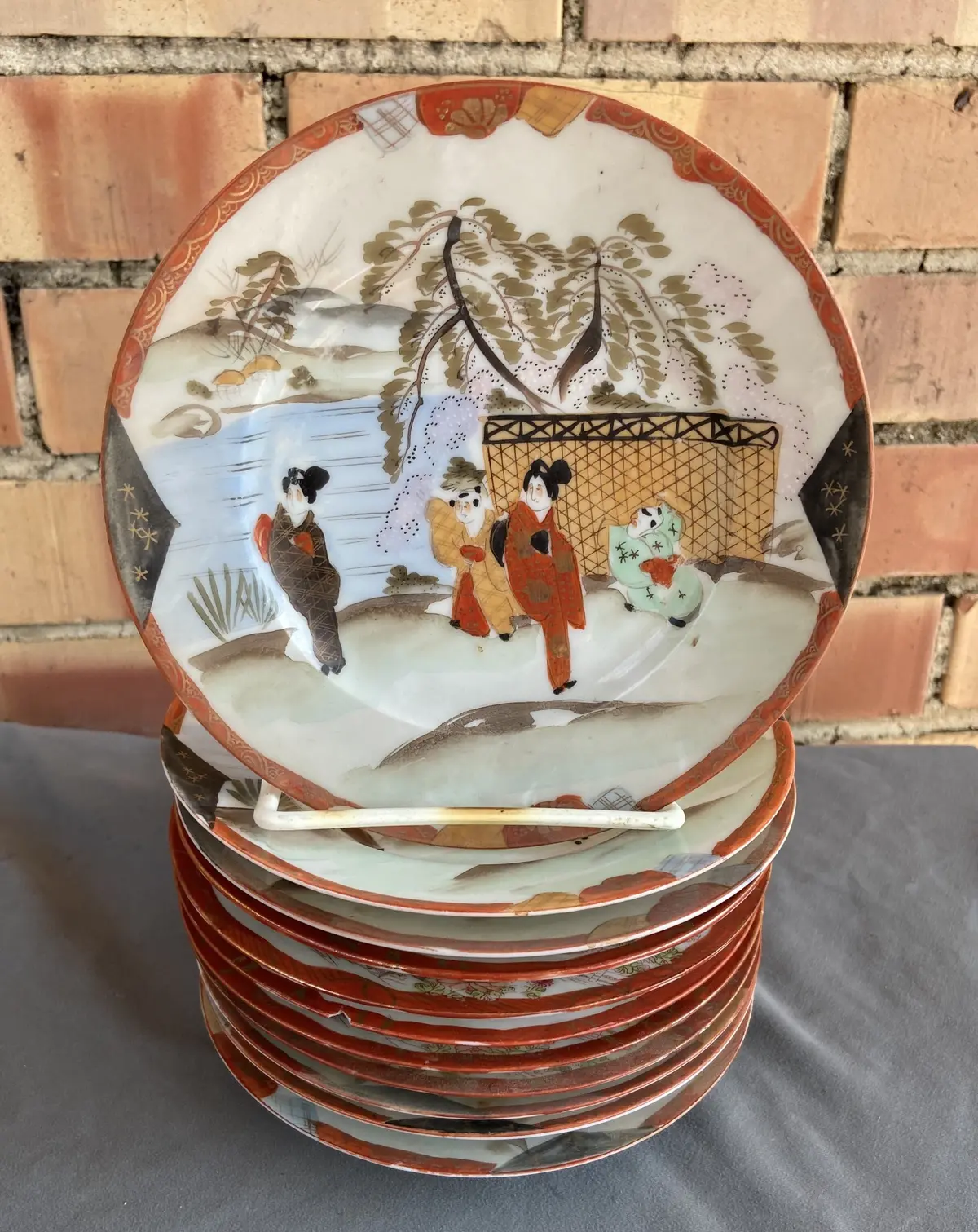 Set Of 4 Small Japanese Geisha Plates 1