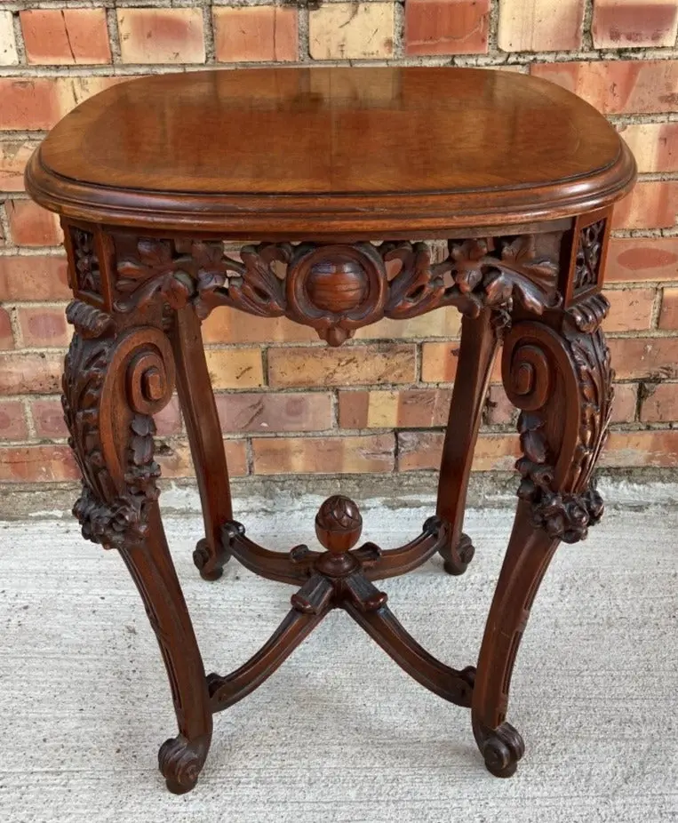 1930'S Small Carved Stand 1