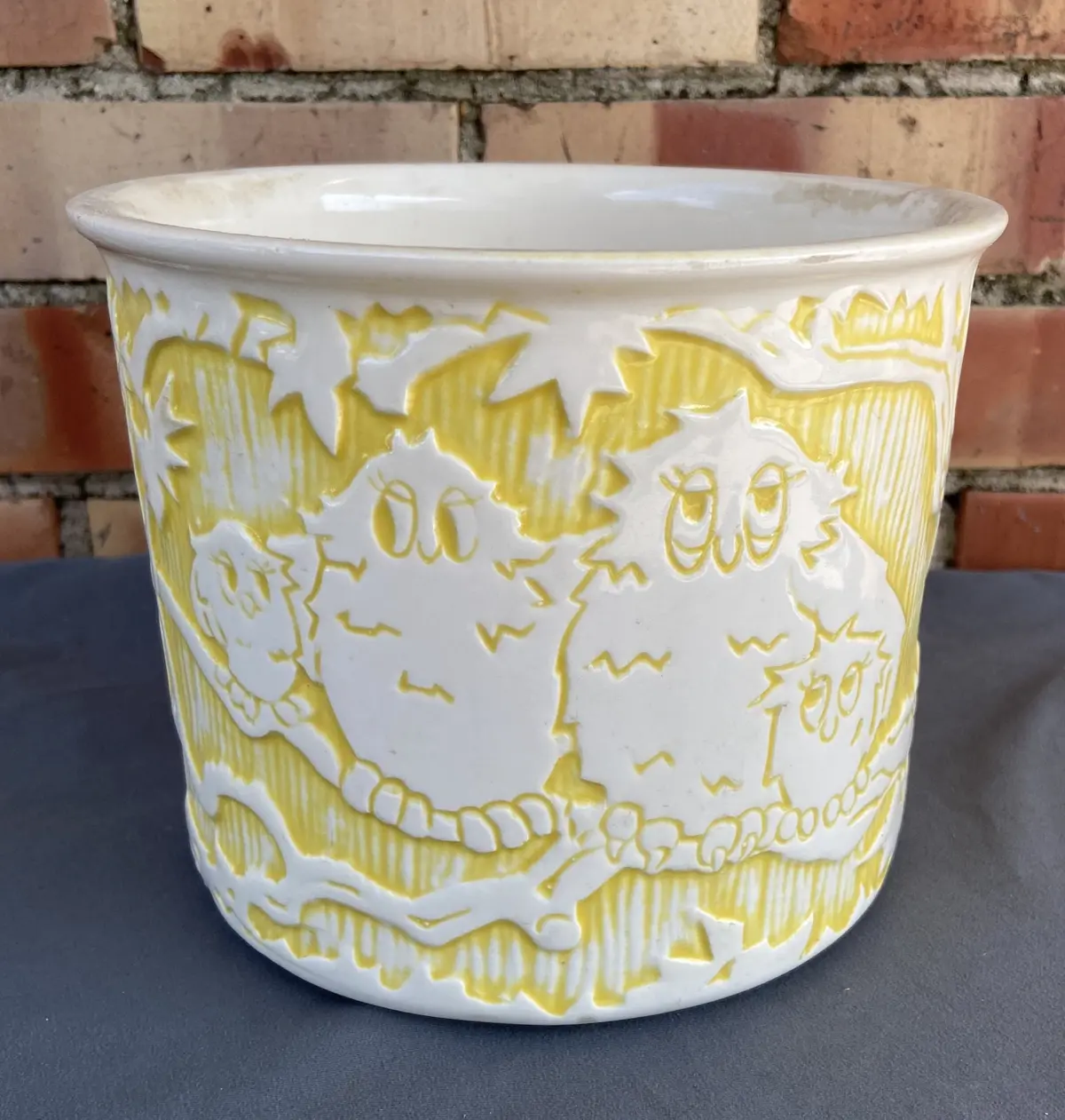 Yellow Haeger Planter With Owls 1
