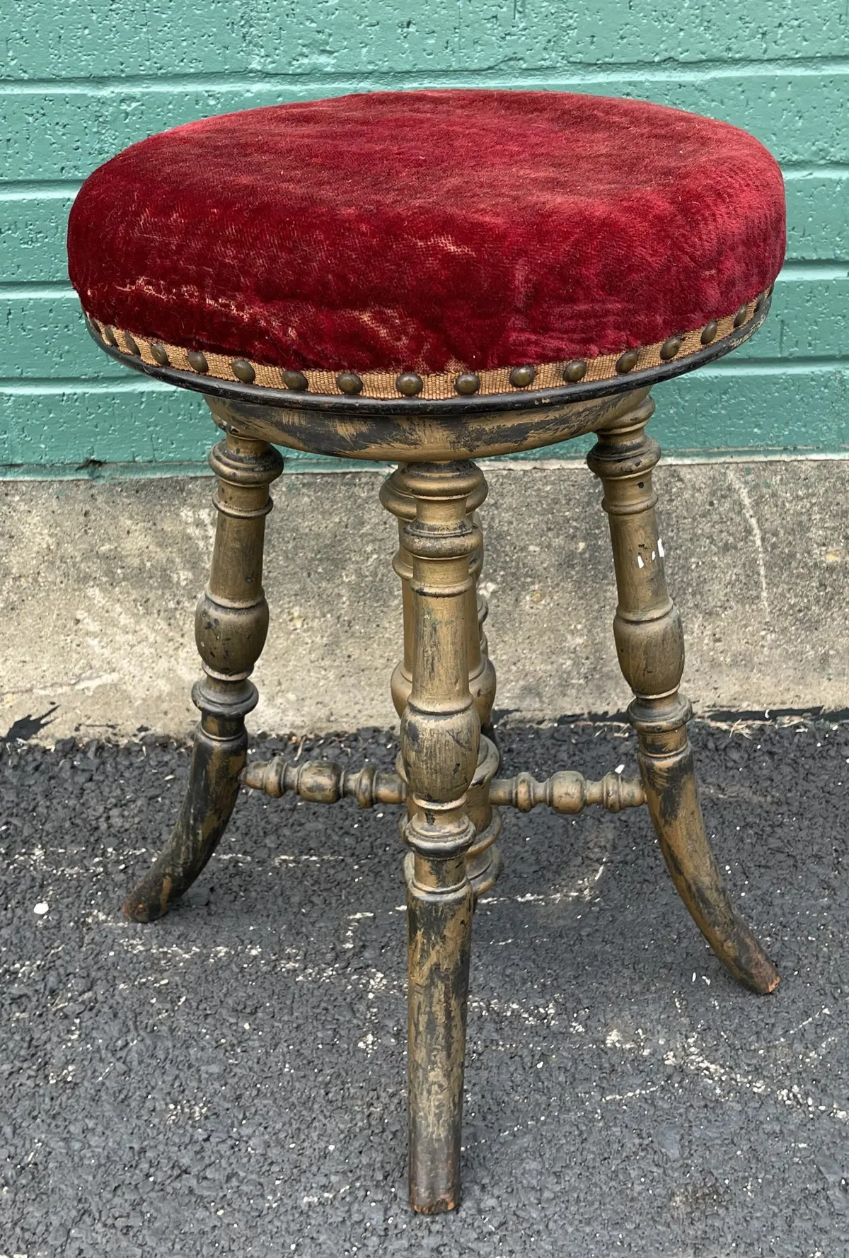 Red Velvet Piano Stool 1