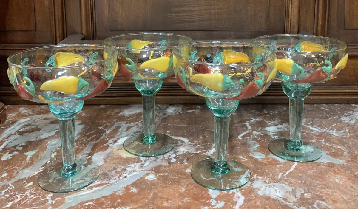 Set Of 4 Margarita Glasses With Peppers Design 1