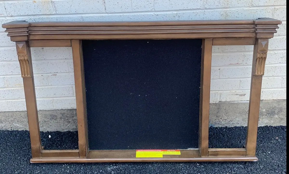 Shallow Wall Rack Display 1