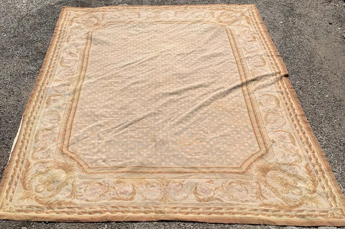 Aubusson Large Rug 1
