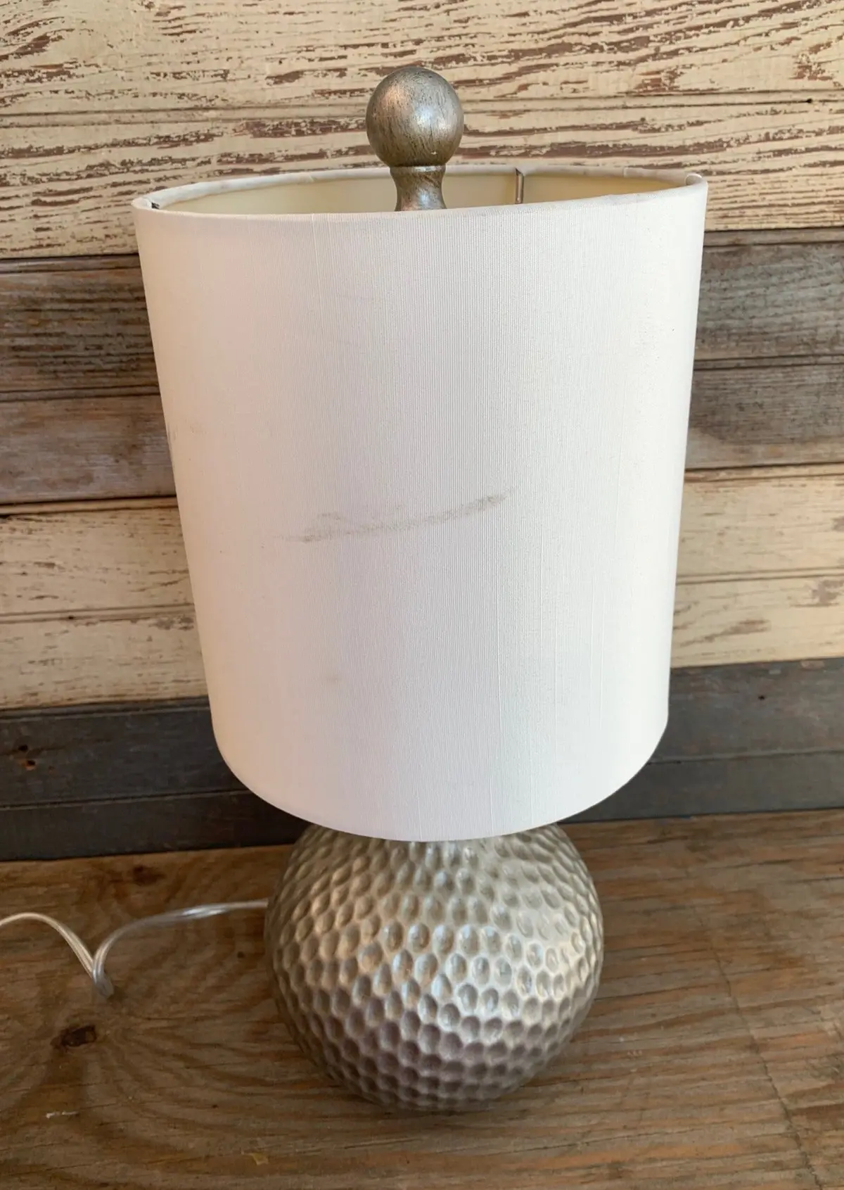 Round Silver Modern Lamp 1
