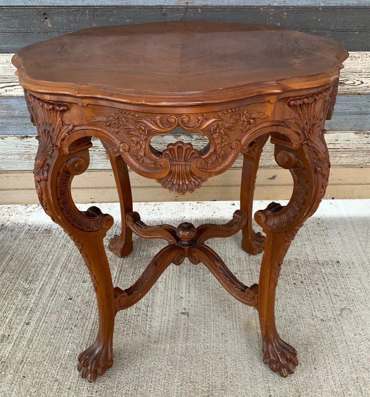 1930'S Paw Foot Round Occasional Table - Grand Rapids 1