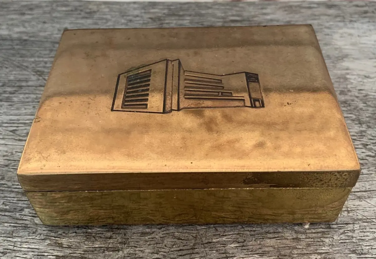 Small Brass Box 1