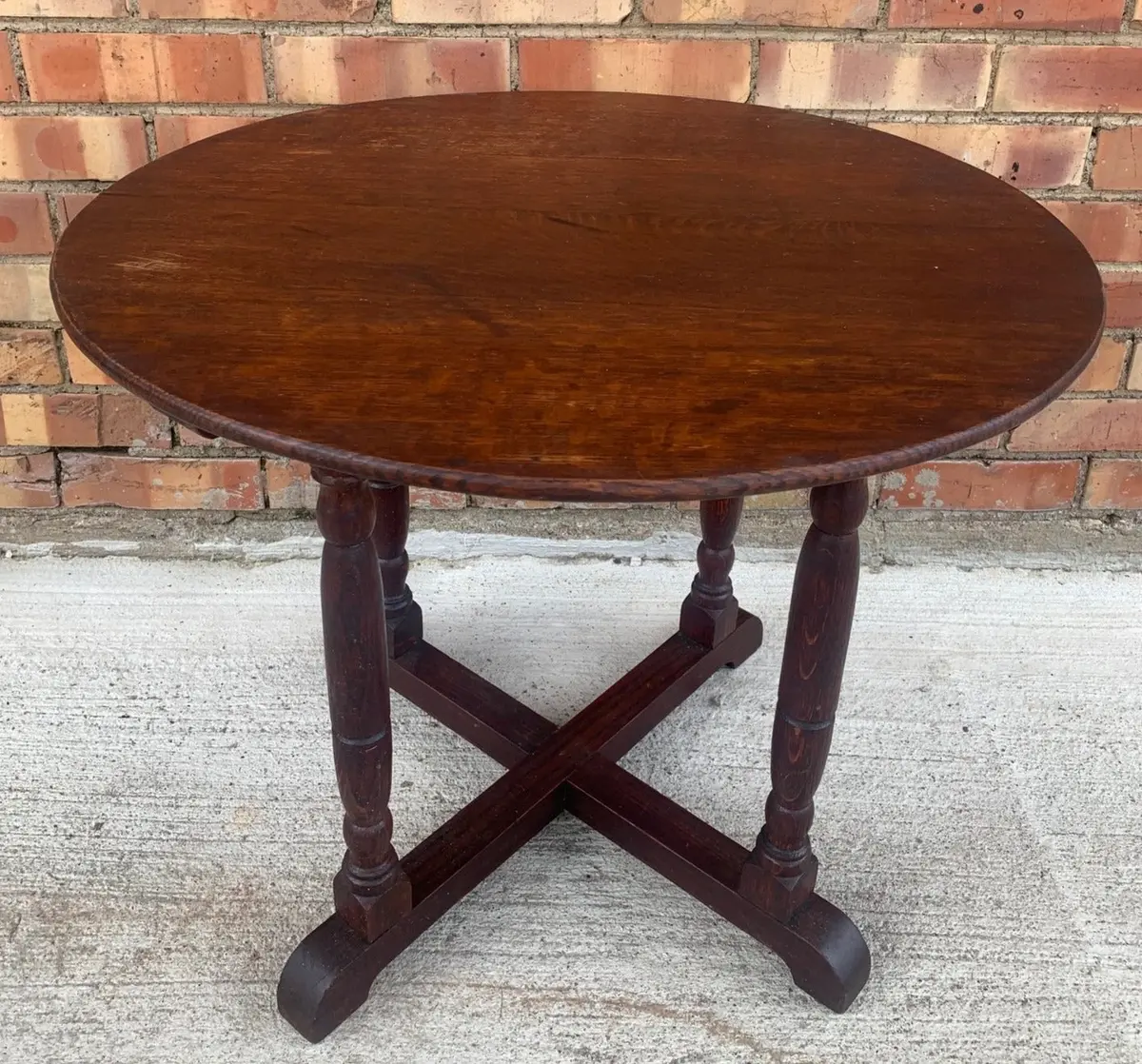 Round Oak 1920'S Low Table 1