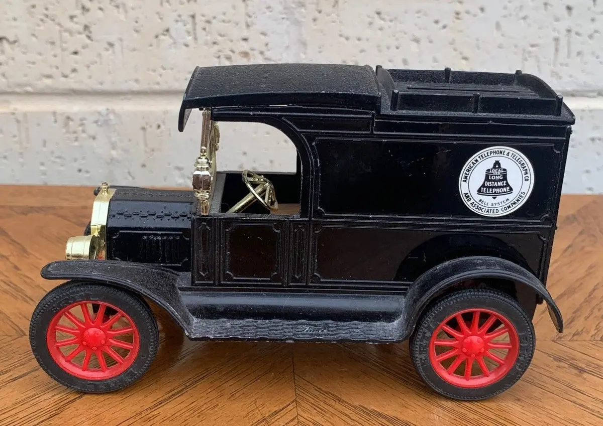 Vintage Black Metal Car Bank 1
