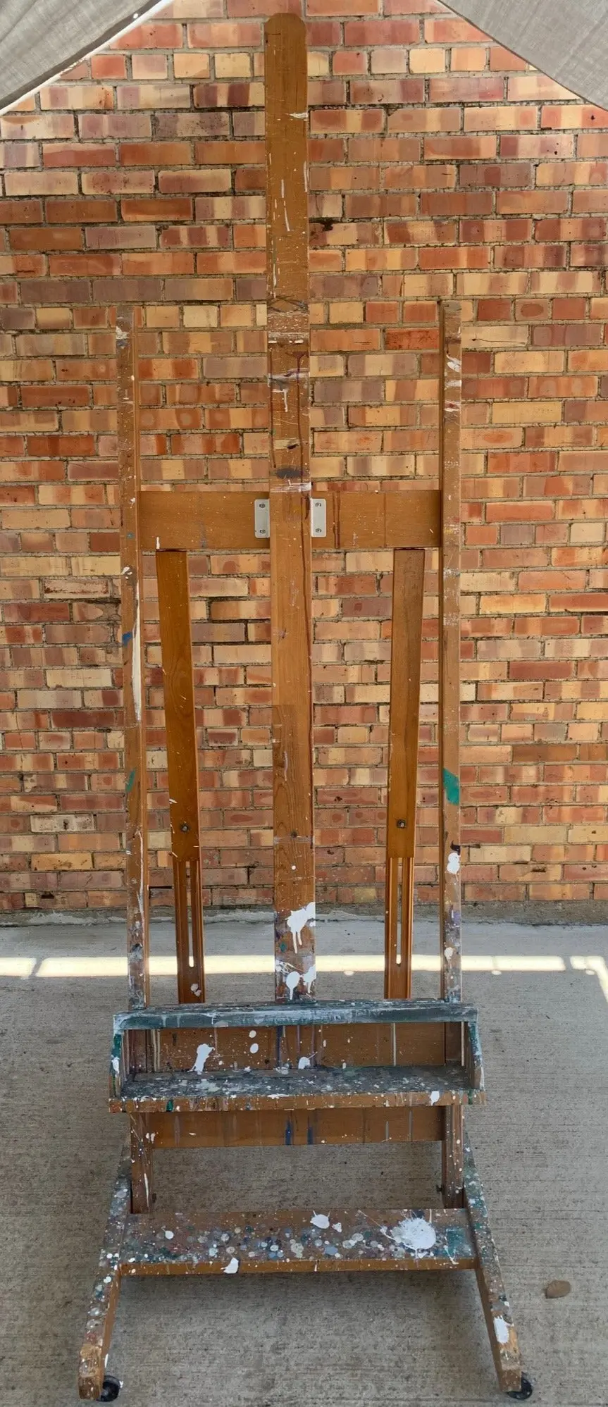 Adjustable Artist Easel 1