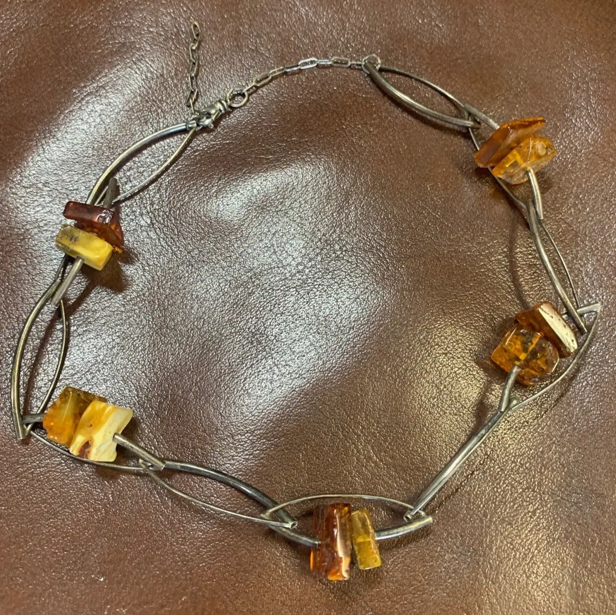 Amber Pieces Necklace 1