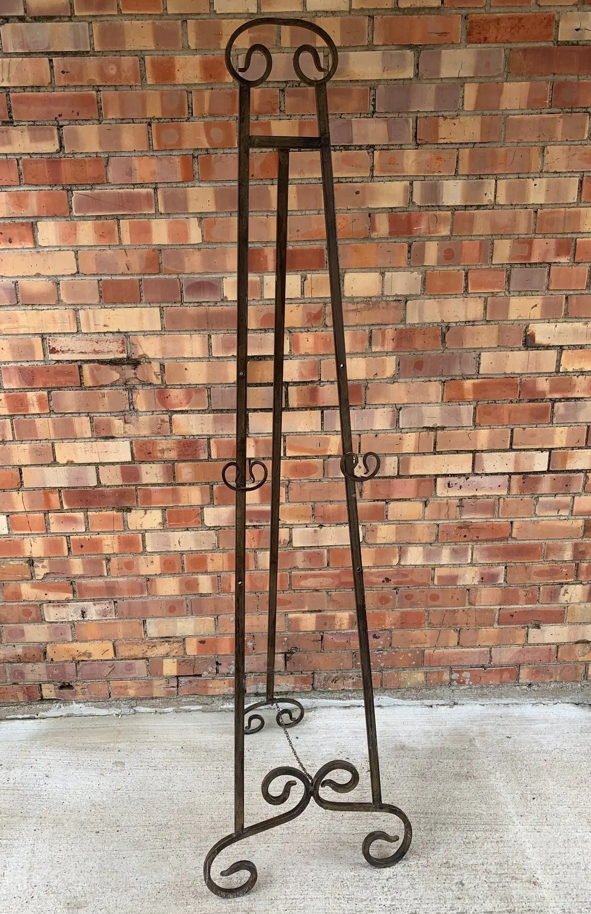 Large Ornate Bronze Finish Tall Iron Picture Easel 1