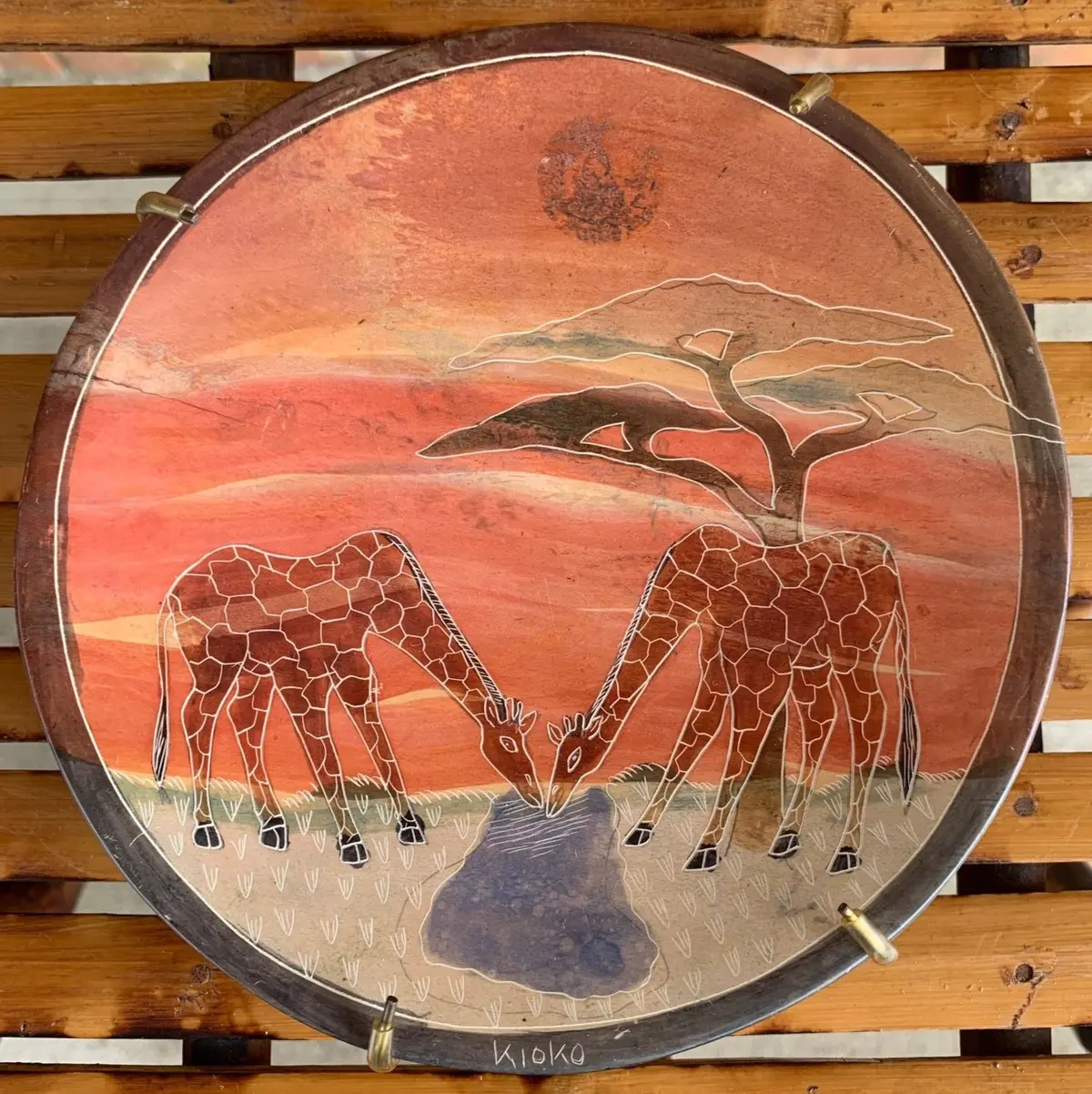 Stone Art Plateau With Giraffes 1