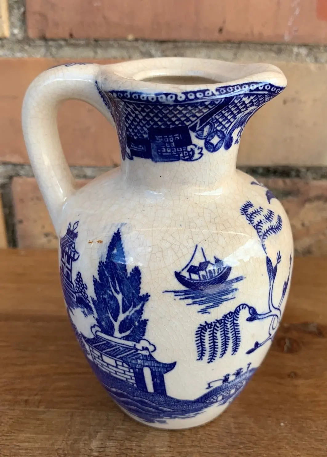 Blue Willow Cruet 1