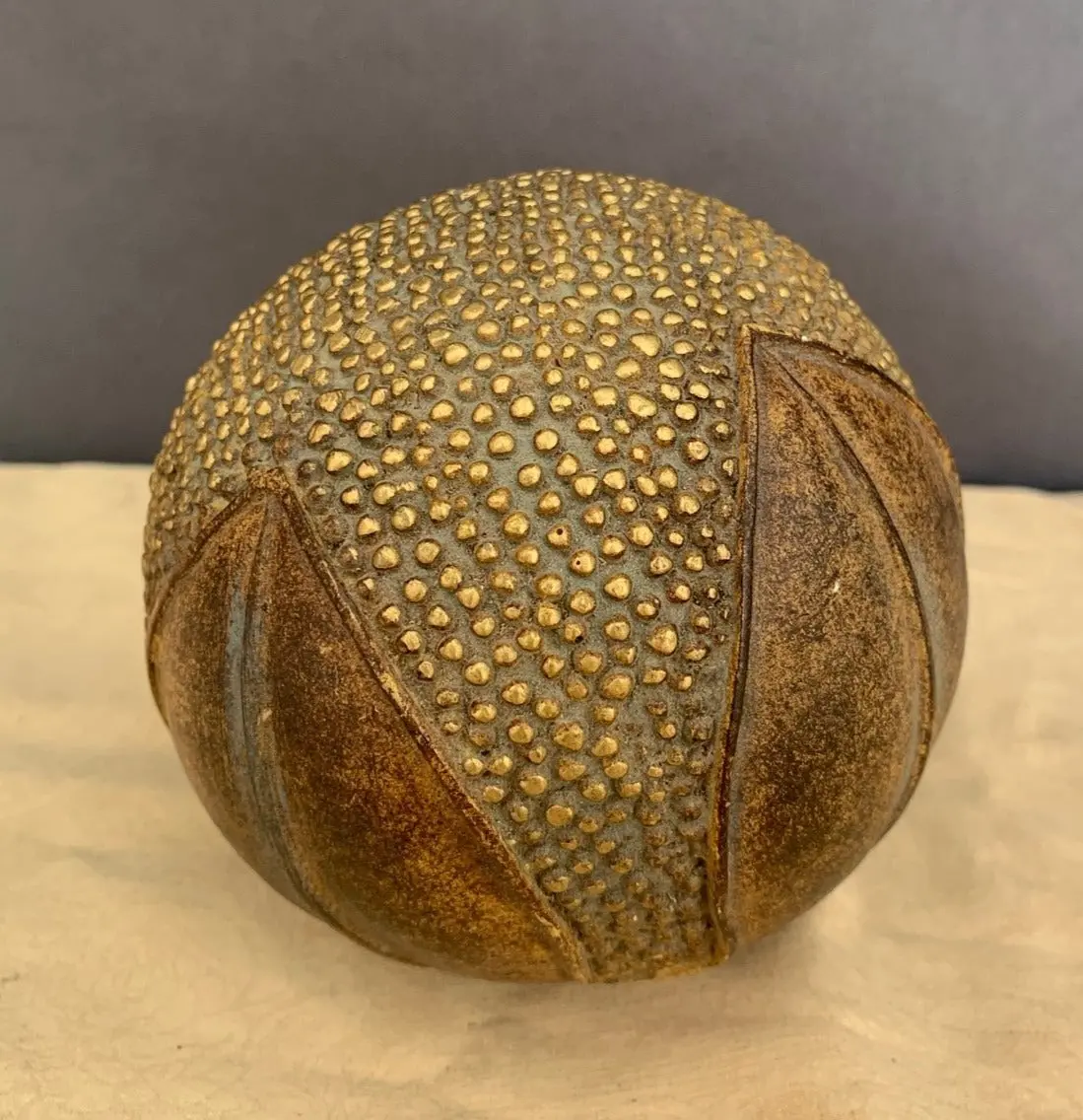 Small Decorative Round Seed Pod 1