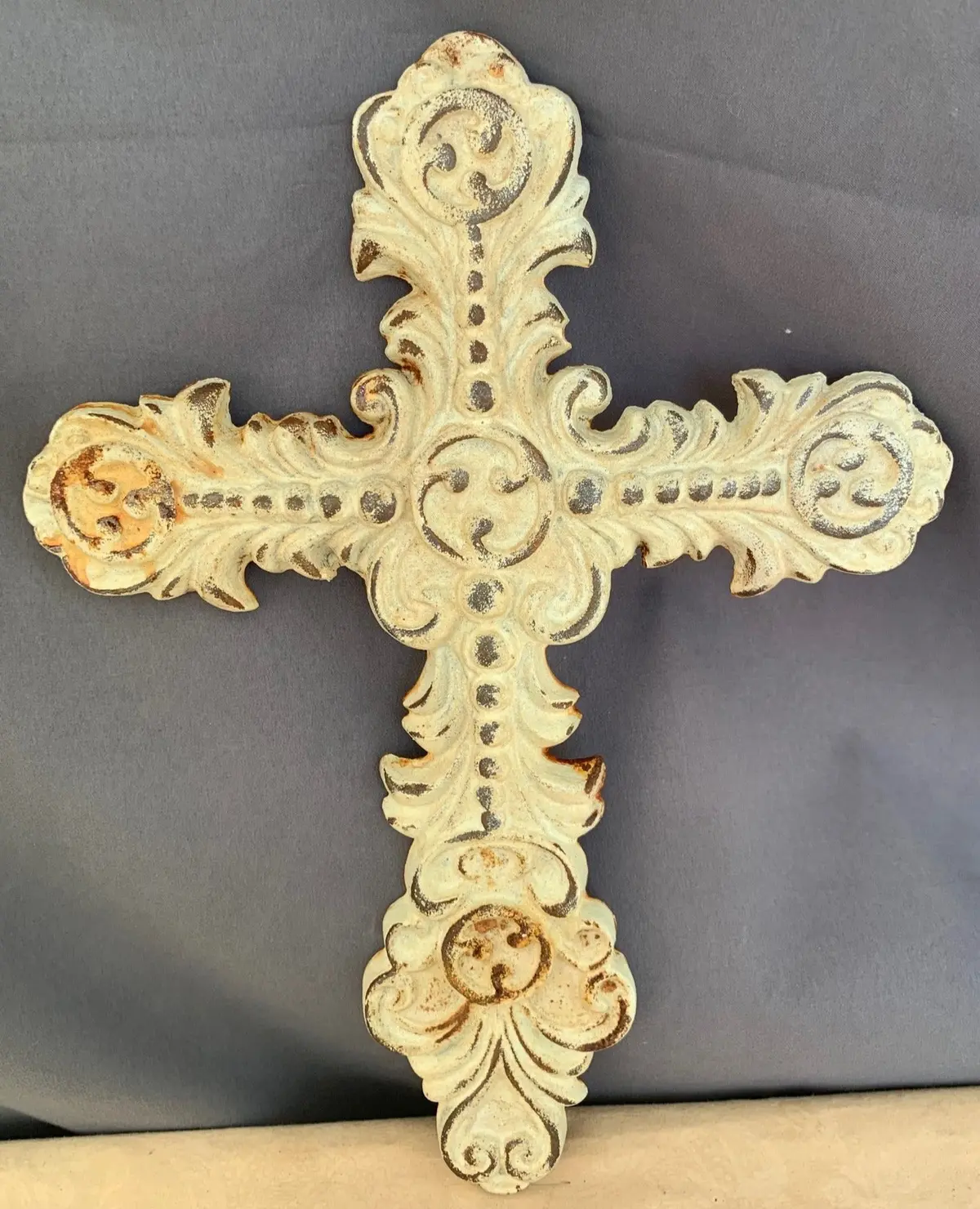 Small Iron Ecru Cross 1