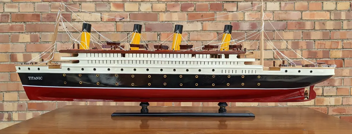 Boat Model Of The Titanic 1