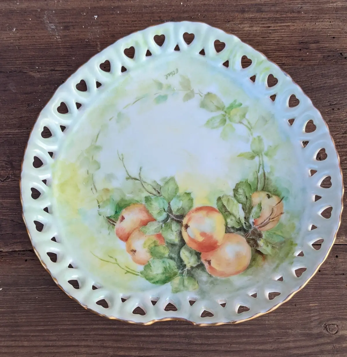 Hand Painted Reticulated Porcelain Peach Tray 1