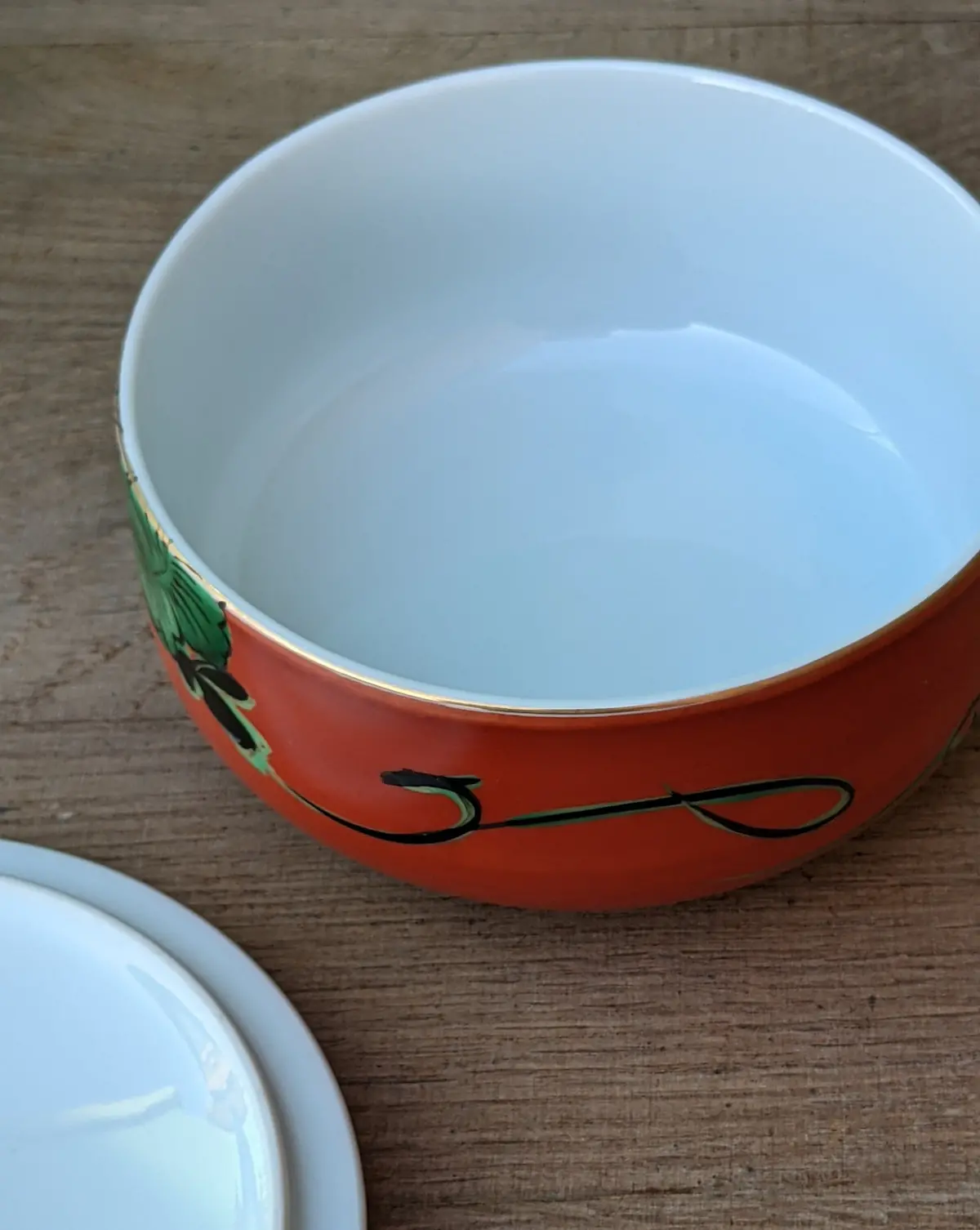 Round Orange With Green Vine Porcelain Box With Lid 1