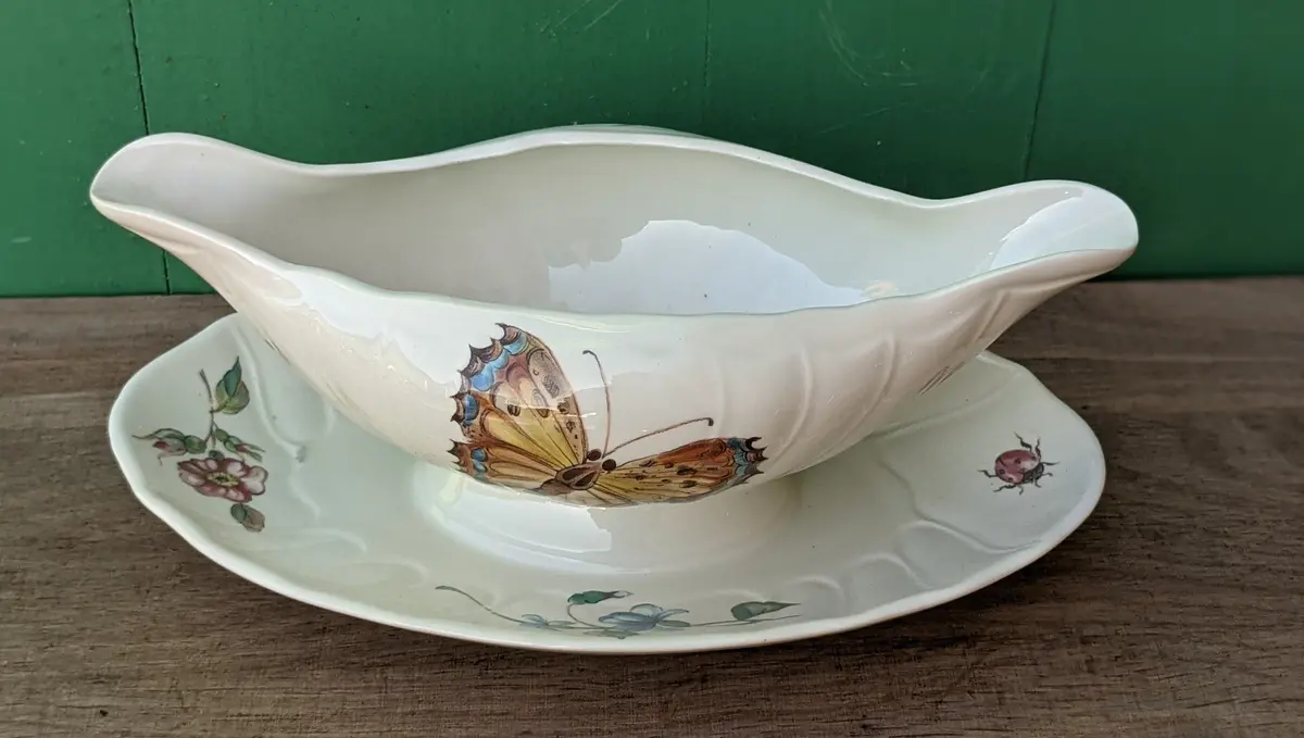 Villeroy And Bach Butterfly Gravy Boat 1