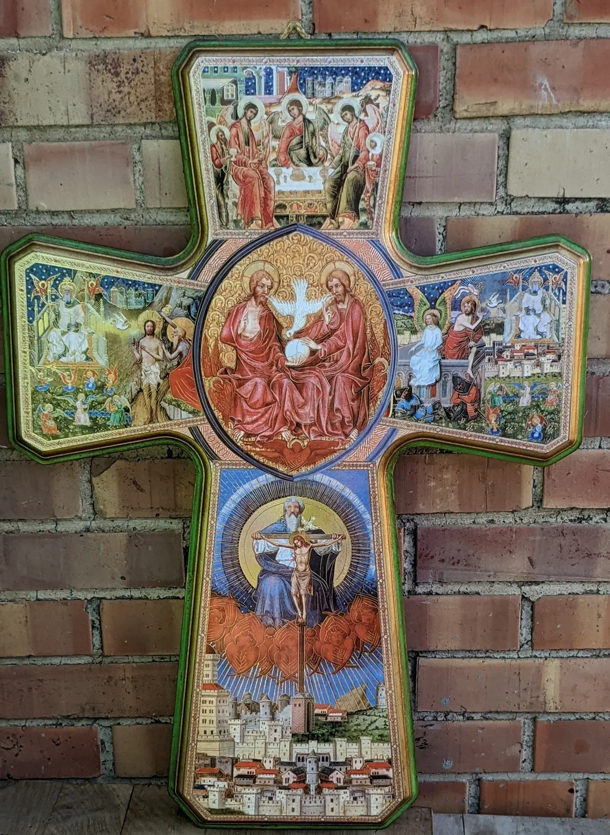 Large Cross With Scenes Of Jesus' Ministry 1