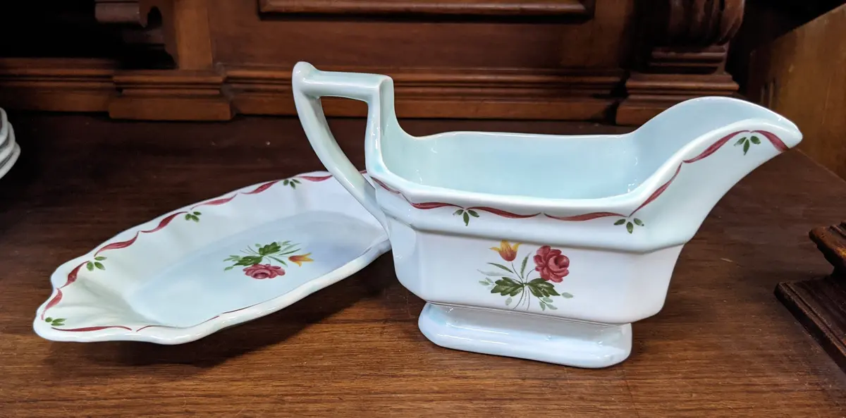 Adams Calyx Ware Hand Painted Gravy Boat And Under Plate 1