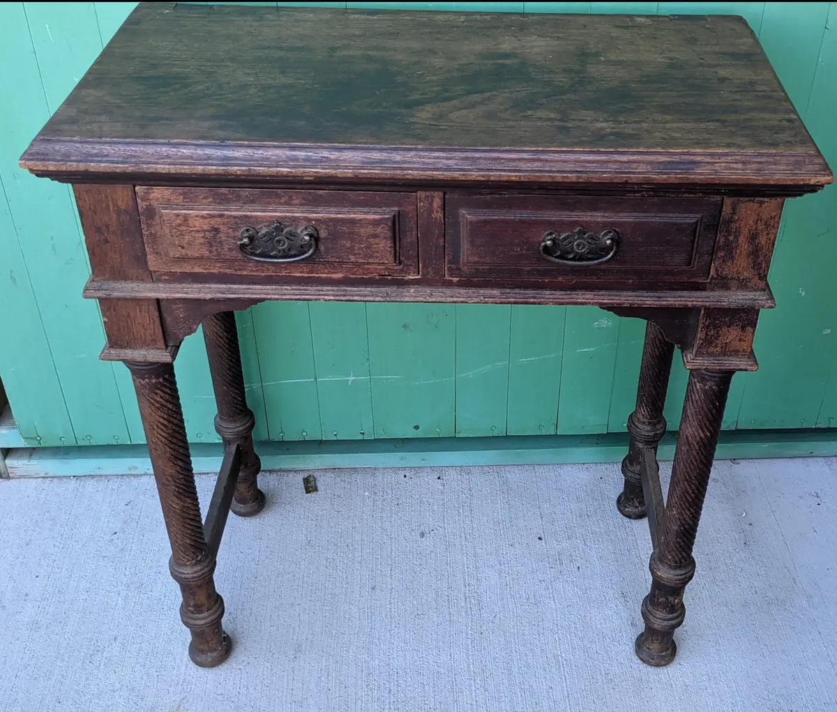 Chinese Console Table With Twist Legs 1