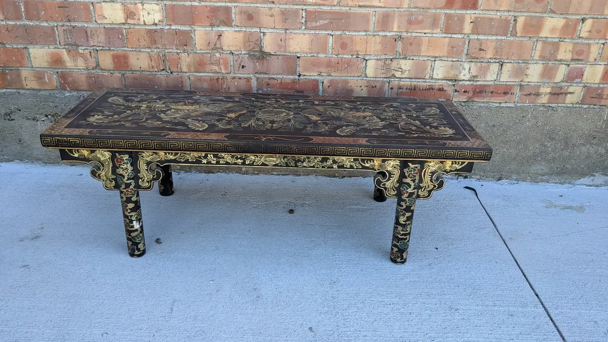 Painted Low Chinese Coffee Table With Birds 1
