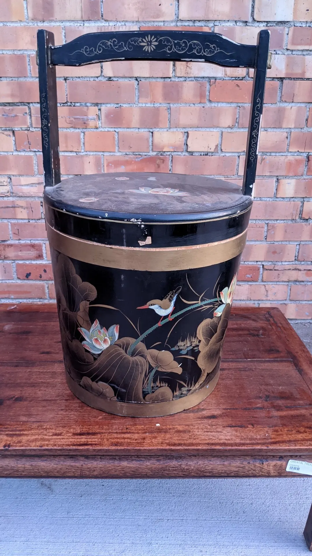 Large Chinese Black Lacquer Contanier With Handle And Lid 1
