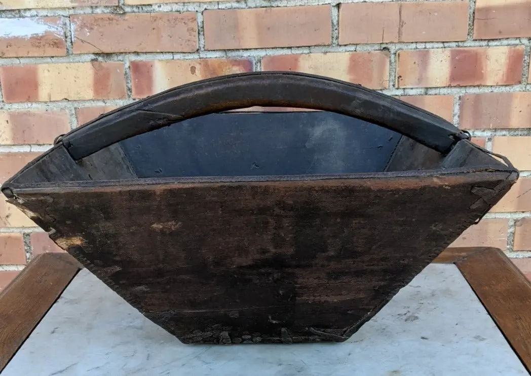 Angular Brown Chinese Grain Bucket 1