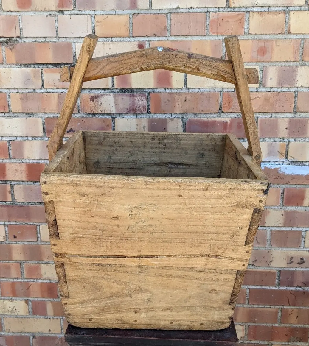 Natural Chinese Elm Grain Bucket 1